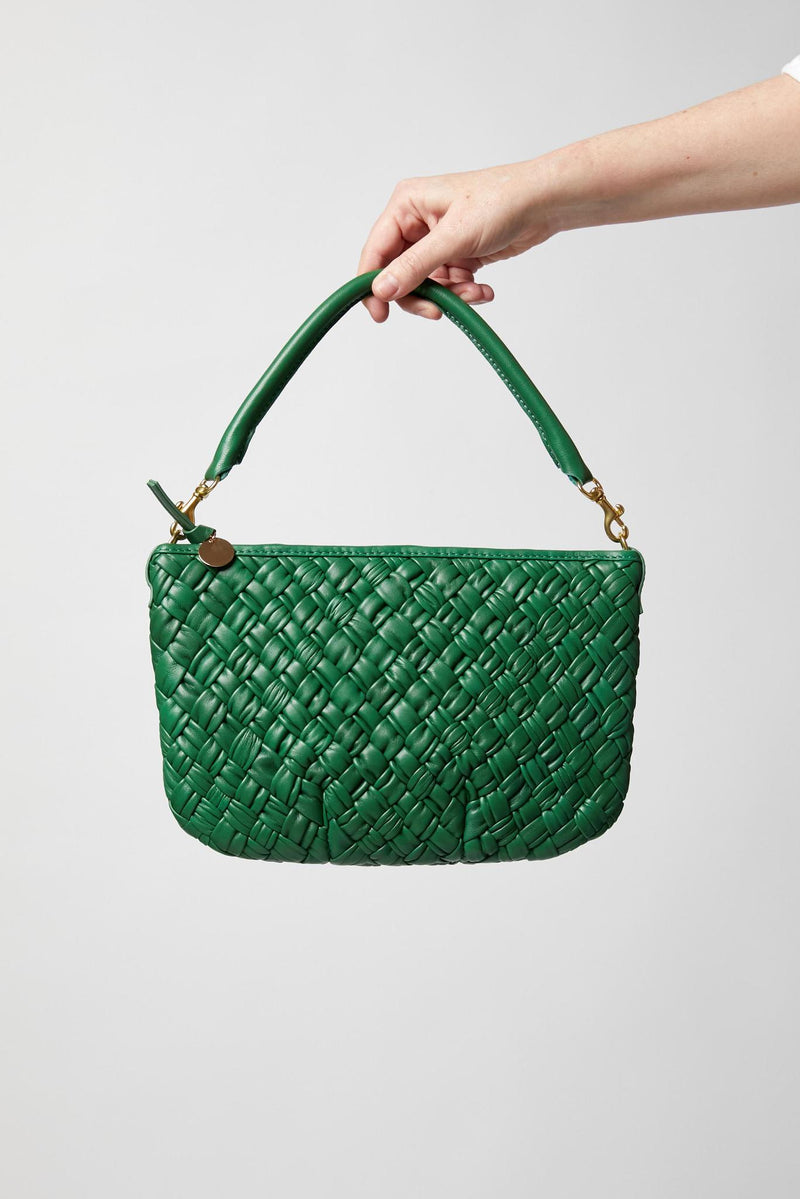 Petit Moyen Messenger, Fern