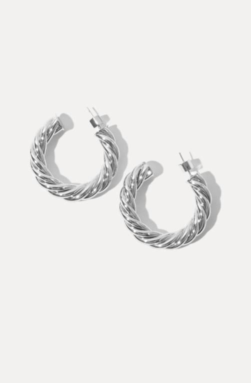 Naomi Hoop, Silver